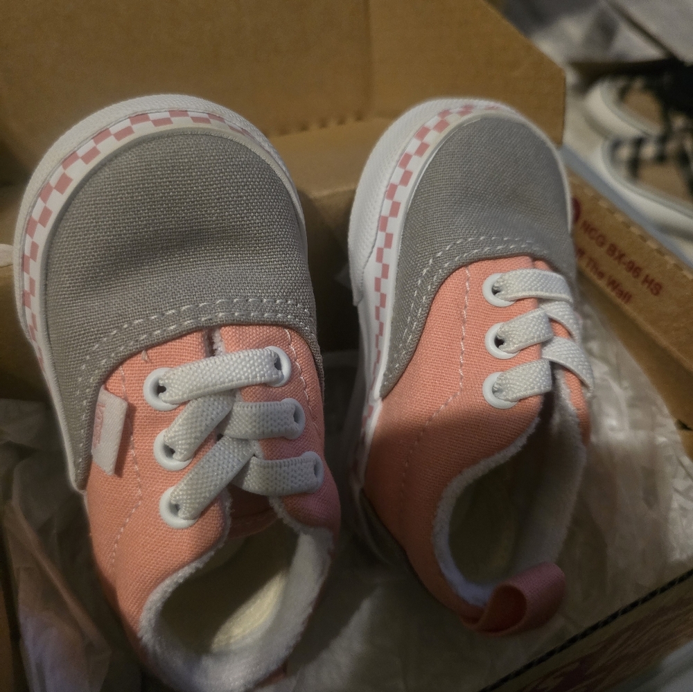 Vans baby shoes
